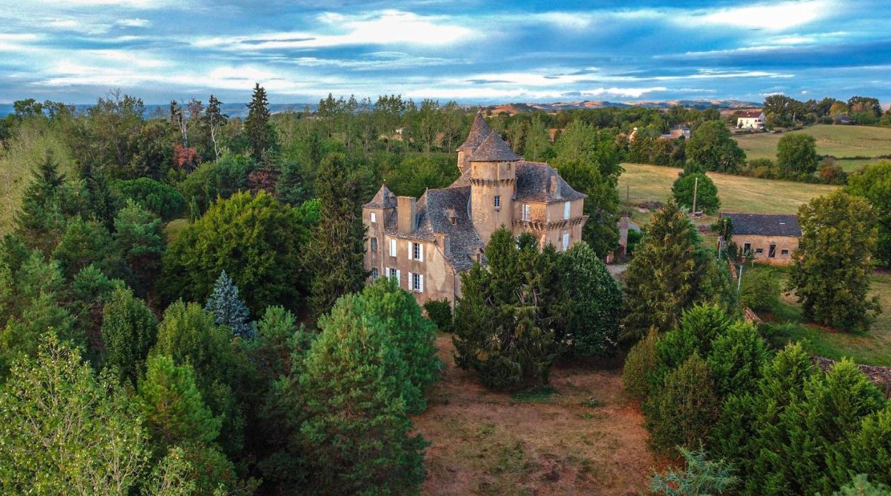 Chateau Garinie 15Th Century Medieval Castle In The South Of France Lugan  Eksteriør billede